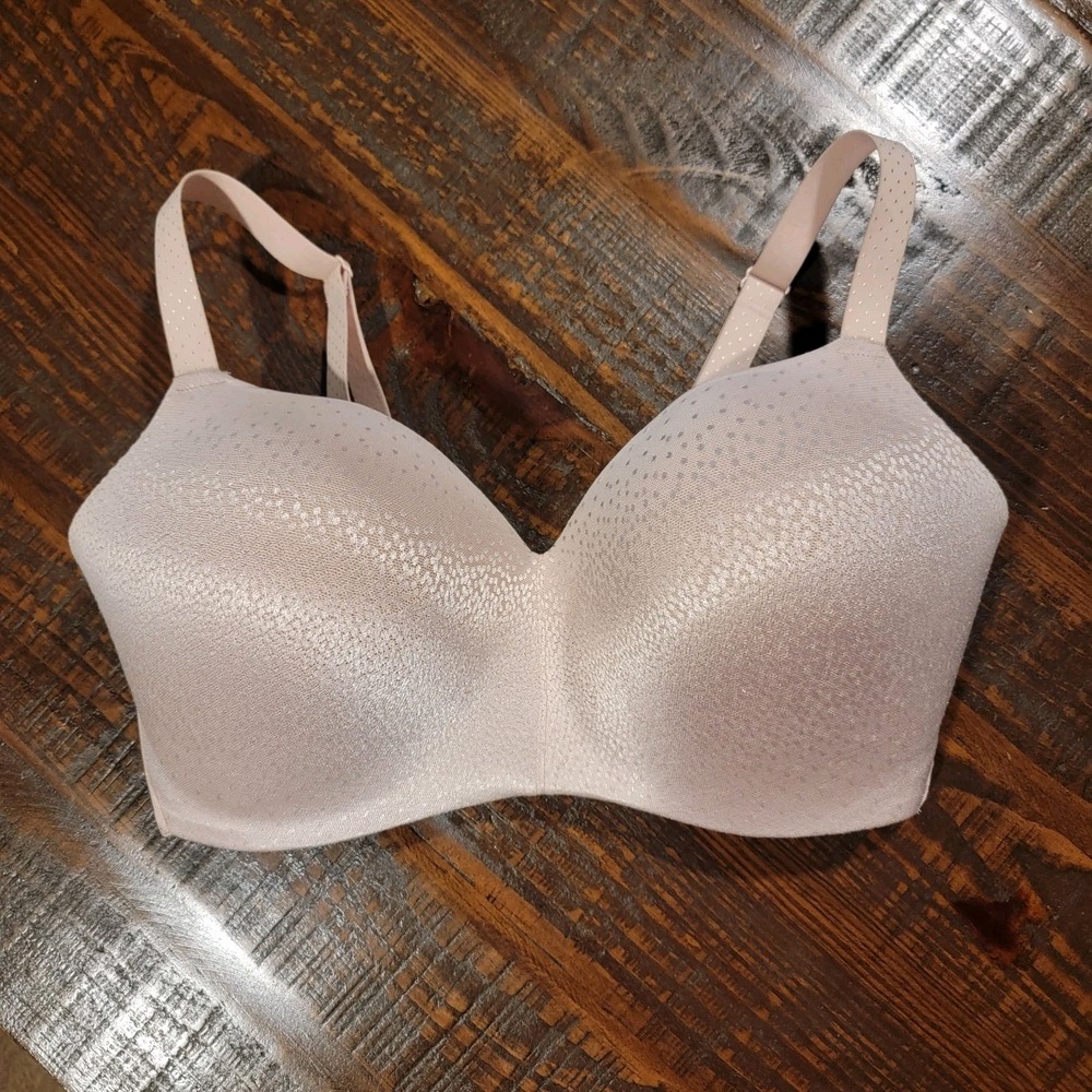 Wacoal 38DDD Bra Nude Back Appeal T Shirt Wireless Back Closure 856303